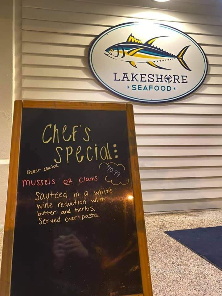 Lakeshore Seafood - Mandeville, LA